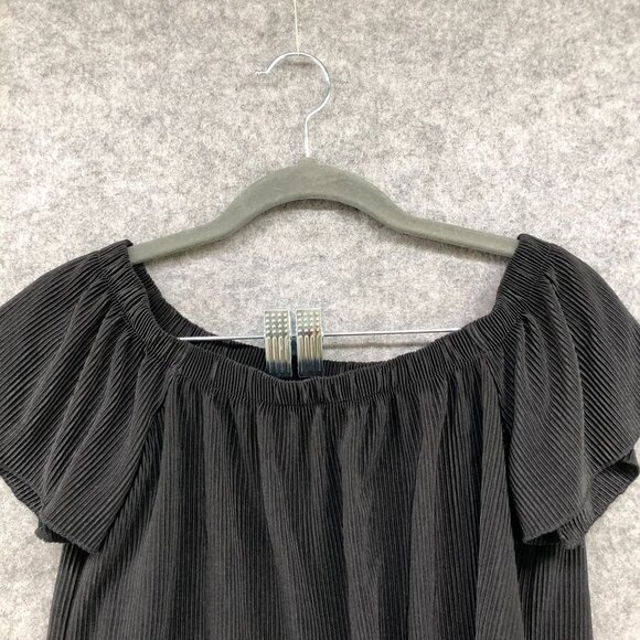 Guess Womens Black Accordion Pleat Off Shoulder Top Flutter Sleeve Size XS - Picture 3 of 10